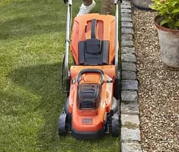 Газонокосарка акумуляторна Black+Decker BCMW3318L2 - мініатюра 12