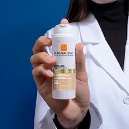 Антивіковий сонцезахисний засіб для чутливої шкіри обличчя La Roche-Posay Anthelios Age Correct Tinted проти зморшок та пігментації з тонуючим ефектом SPF 50 50 мл (MB367600) - мініатюра 4