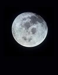 The Moon. A Celebration of Our Celestial Neighbour - мініатюра 2