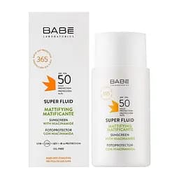 Сонцезахисний флюїд з матуючим ефектом SPF 50 Babe Laboratorios 50 мл