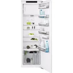 Вбудований холодильник Electrolux IK 3026 SAL холодильна камера 177.2 см