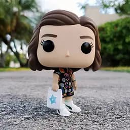 Ігрова фігурка FUNKO POP! cерії "Stranger Things" - Eleven in Mall Outfit Funko 38536 - мініатюра 2
