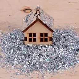 Снег искусственный Novogod'ko 80 г серебряный (974175)