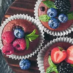 Алмазна мозаїка Кекси з ягодами HEE16351 30х30 см