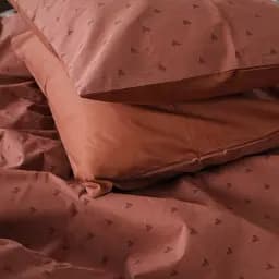 Наволочка MirSon Бязь 17-4827 Gwendoline 70х70 см коричневая (2200009389375)