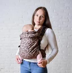 Май-слинг жаккардовый с рождения до 36 месяцев Coolbabka Шоколадный Feathers