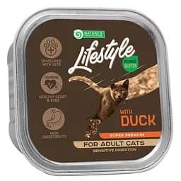 Вологий корм для кішок з качкою Nature's Protection Lifestyle Sensitive Digestion with duck 85 г