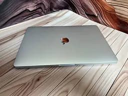 Ноутбук Apple MacBook Pro 13" i5-8259U/16/500 (C02XV2EFJHD4) Б/в - мініатюра 7