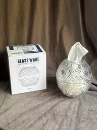 Салфеточница стеклянная Yiwu HP-4-110 с рельефной поверхностью настольная 17x15 см Прозрачный