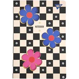 Тетрадь А4 Yes Flowers с высечкой 40 листов в клетку (682023)