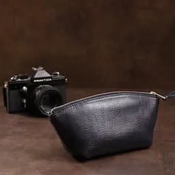 Шкіряна жіноча косметичка Grande Pelle 11570 чорний - мініатюра 8