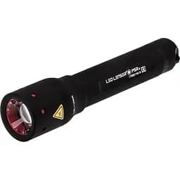 Ліхтар Ledlenser P5R.2 заряджається