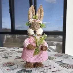 Великодній зайчик "Еко леді" з соломи MIS LT