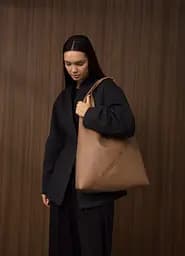 Женская сумка Sambag HOBO M кофейный 35 х 40 х 8 см (53200021)