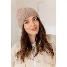 Женская зимняя шапка Лили Травка из ангоры 80% с узором и флисовой подкладкой Бежевый