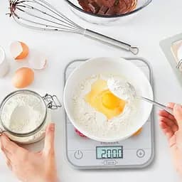 Ваги кухонні Tefal Optiss Cake Pops 5 кг скло AAAx2 в комплекті різнокольорові (BC50D4V0) - мініатюра 6