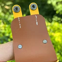 Шкіряний футляр Briefcase для навушників AirPods 1/2 Brown / Yellow - мініатюра 5