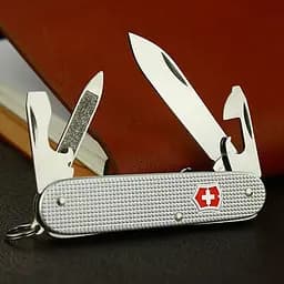 Ніж Victorinox Cadet [0.2601.26] [68225] - мініатюра 9
