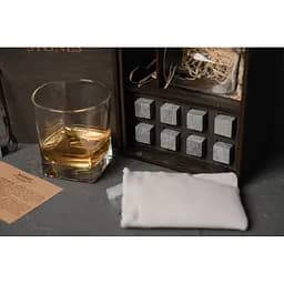 Подарунковий набір Whiskey Stones камені для віскі 8 штук + інструкція + мішечок для зберігання + щипці та 2 склянки - мініатюра 6