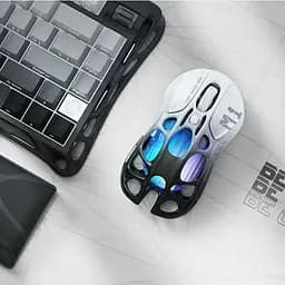 Миша GravaStar Mercury M1 Pro, BT/WL/USB-A, RGB, чорно-білий (GRAVASTARM1PRO_GBLK) - мініатюра 3