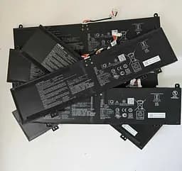 Акумулятор Asus ROG Zephyrus G533 G533Q G713 C41N2013 15.4V 90Wh Б/в