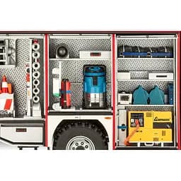 Збірна модель Revell Пожежна машина цистерна TLF 16/25 рівень 5, масштаб 1:24, 228 деталей (RVL-07586) - мініатюра 10