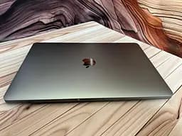 Ноутбук Apple MacBook Pro 13" A1989 i7-8559U/16/500 (C02XJ0RFJHD2) Б/в - мініатюра 7
