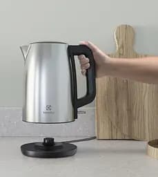 Електрочайник Electrolux E3K1-3ST teh0021946 - мініатюра 3