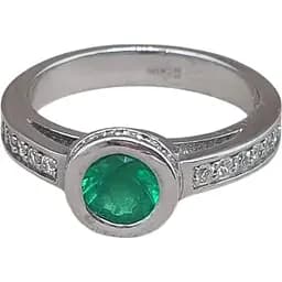 Золотое кольцо Iris с бриллиантами и изумрудом. 1КИ11361 17,5