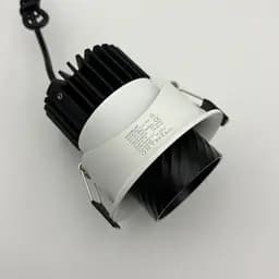 Вбудований світильник Skarlat RSL74331 10W WH+BK 3000K - мініатюра 4