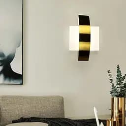 Латунне бра Line F з квадратним розсіювачем Арт. W205 - 250*130 AB 