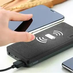 Зовнішній акумулятор Power Bank Remax Miles Wireless RPP-103 10000 mAh (Чорний) - мініатюра 3