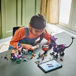 Конструктор LEGO Disney Princess Драконяча форма Малефісенти 583 деталі (43240) - мініатюра 11