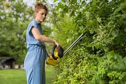 Karcher Кущоріз акумуляторний HGE 2-18 18В лезо 45см крок різу 18мм 2.34кг без АКБ та ЗП - мініатюра 10