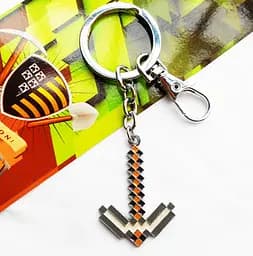 Брелок Алмазная кирка .270