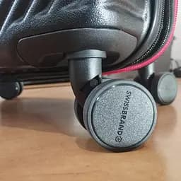 Валіза Swissbrand Nara S Black/Red (SWB_LHNAA010S) - мініатюра 3