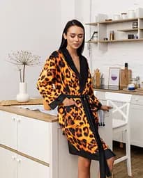 Халат жіночий з плюшевого велюру ексклюзивний Leopard 18276 2XL-3XL
