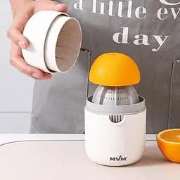 Соковижималка МВМ My Home ручна для фруктів (KP-06 WHITE) - мініатюра 10