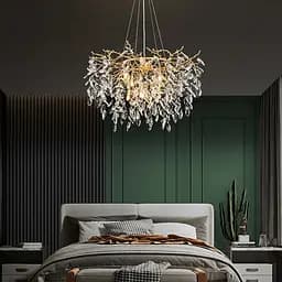 Вишукана золота люстра DIAMINA з кришталевим камінням Арт. 33007 GD Line F