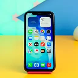 Смартфон Apple iPhone 11 128GB Black (MWLE2) Б/У [148784]