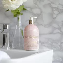 Рідке мило для рук Baylis & Harding Elements Pink Blossom & Lotus Flower 500 мл - мініатюра 4