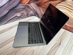 Ноутбук Apple MacBook Pro 13" A1989 i7-8559U/16/500 (C02XJ0SZJHD2) Б/в - мініатюра 3