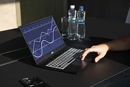 Ноутбук 2E Imaginary 15.6' FHD IPS AG, Intel i3-1215U, 8GB, F512GB, UMA, DOS, Чорний (NL57AU-15UA09) - мініатюра 4