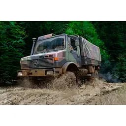Збірна модель Revell Вантажівка Unimog 2T milgl рівень 5 масштаб 1:35, 190 деталей (RVL-03337) - мініатюра 2