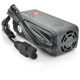 Автоматичне ЗУ для акумуляторів електромобілів 48V, 110-220V, заряд: 48-59V/1.8A