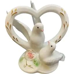 Статуетка Голуби з серцем порцеляна 11х11х7 см