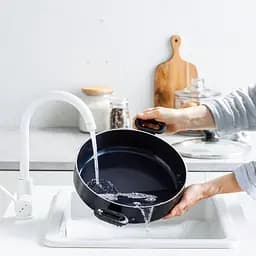 Сотейник з кришкою GreenPan Torino 28 см 4,2 л з керамічним покриттям (CC001694-001) - мініатюра 3