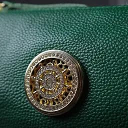 Жіноча сумка із натуральної шкіри та прикрасою Vintage 22261 зелена - мініатюра 9