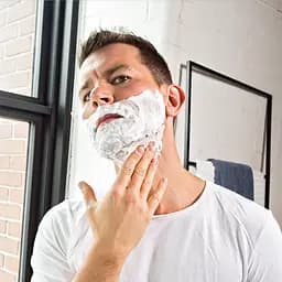 Подарунковий набір Gillette: Гель для гоління Series Sensitive Skin Shave Gel For Men 200 мл + Бальзам після гоління 3в1 Миттєве зволоження 50 мл - мініатюра 5