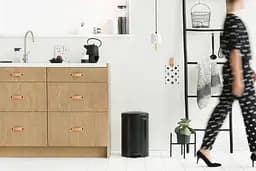Бак для сміття Brabantia Pedal Bin, чорний матовий, 20 л (114106) - мініатюра 5
